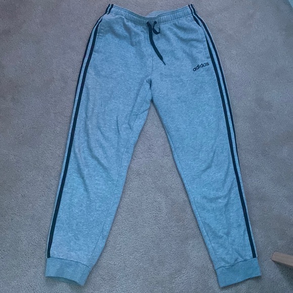 Adidas sweatpants - Picture 1 of 2